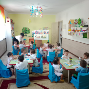 үйде шұлық киіп жүрген жезөкше